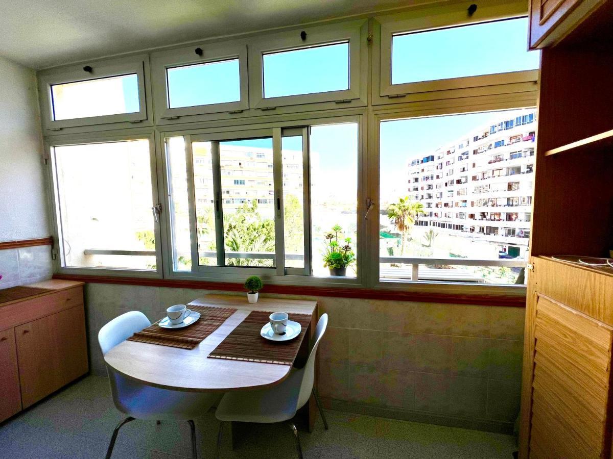 Cozy Near Yumbo Playa del Ingles (Gran Canaria)
